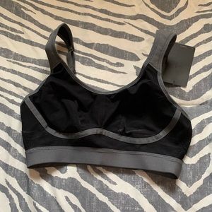 Syrokan High Support Sports Bra